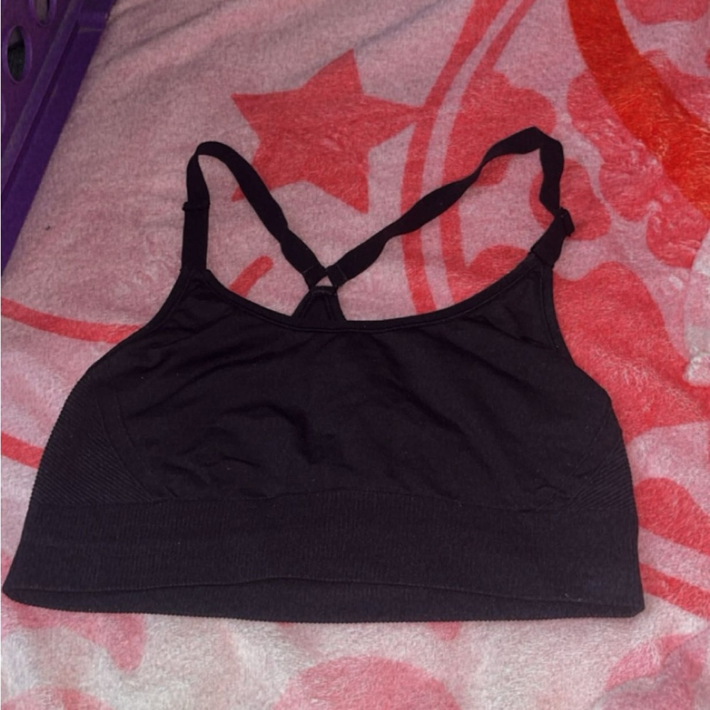 Sports bra